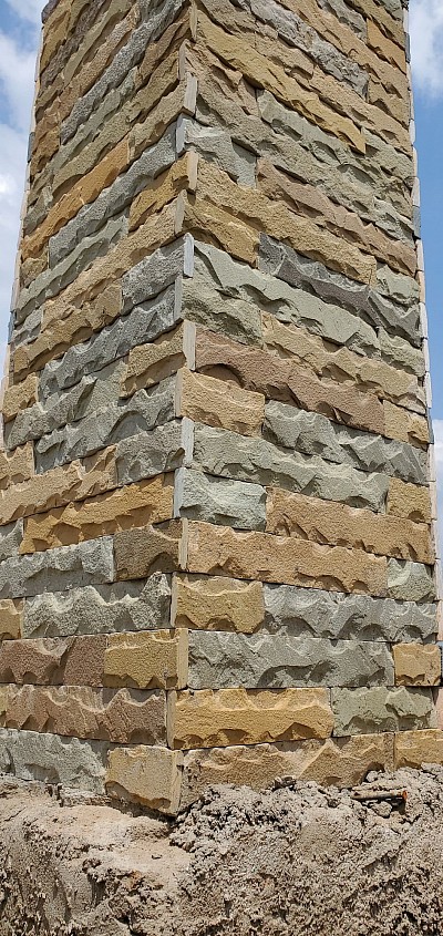 Adding a touch of elegance! Our team's expertise shines in this stunning Mozera stone cladding feature wall #MozeraStone #StoneCladding #WallFeature #Architecture #Design